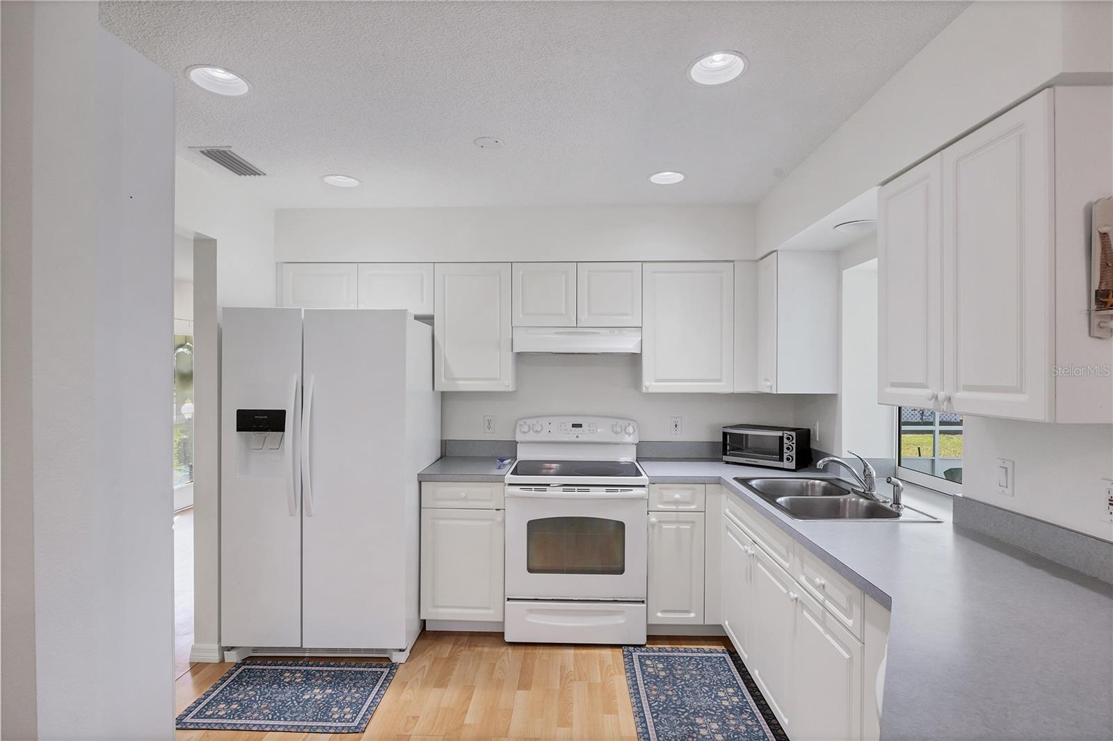 Image 11 of 29 For 5840 Taylor Road