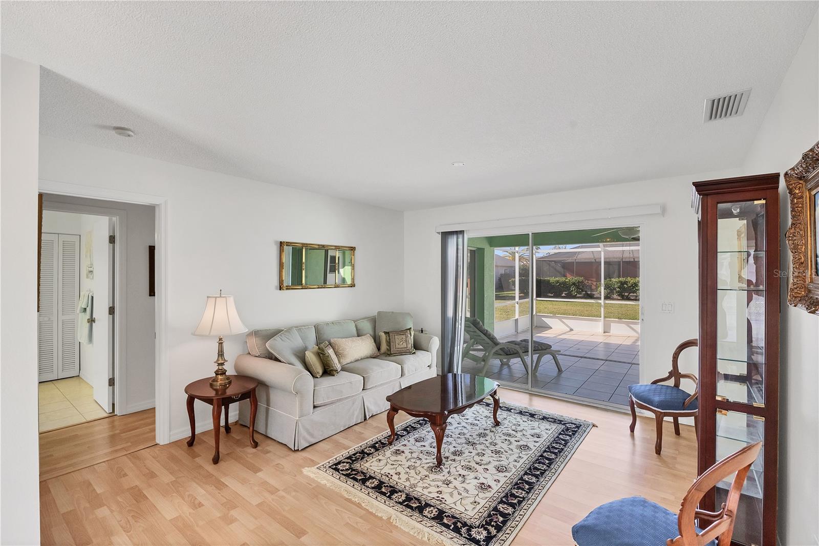 Image 4 of 29 For 5840 Taylor Road