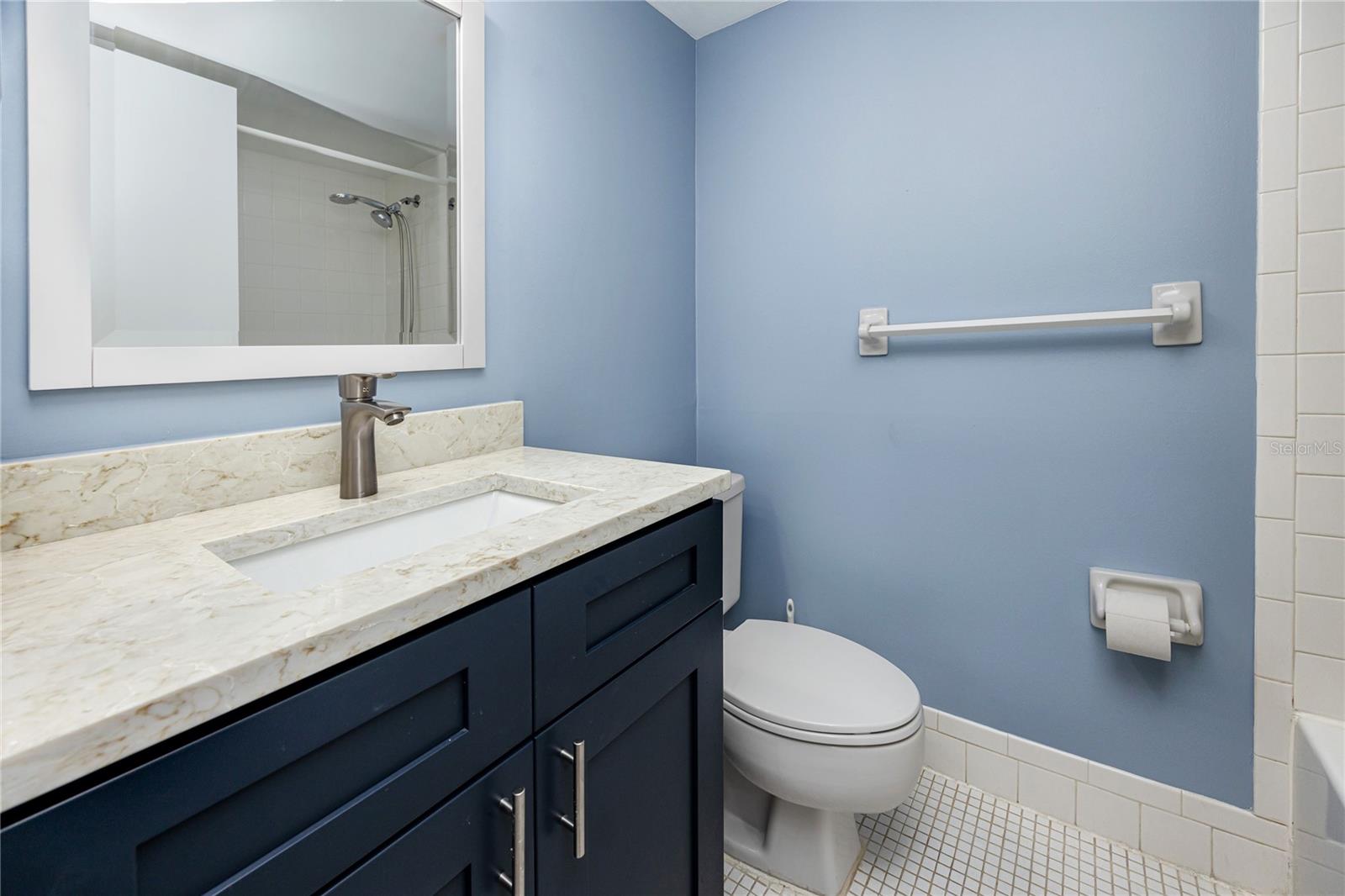 Image 21 of 48 For 209 Cypress Court 209