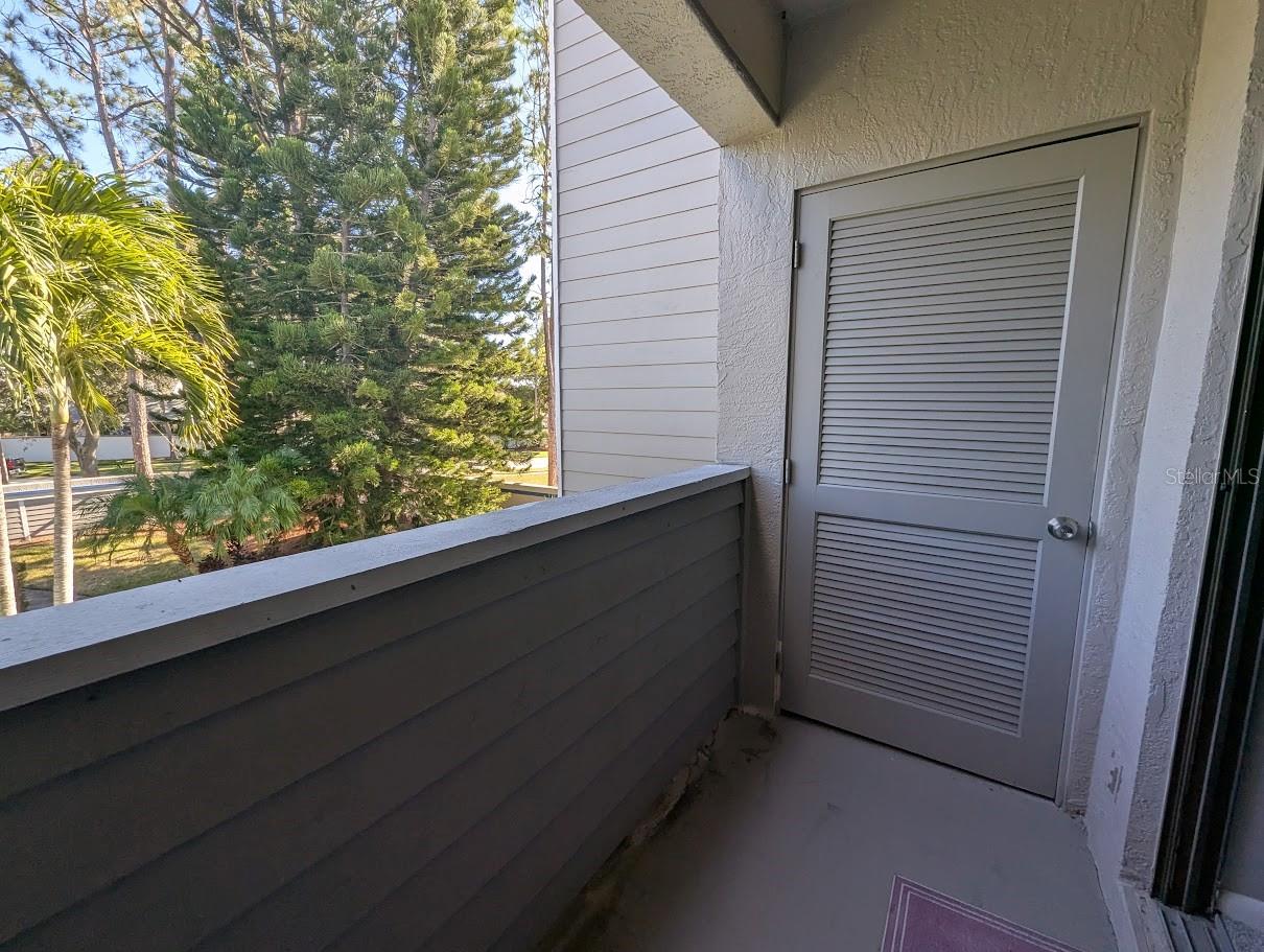 Image 17 of 18 For 8707 Bardmoor Place 202