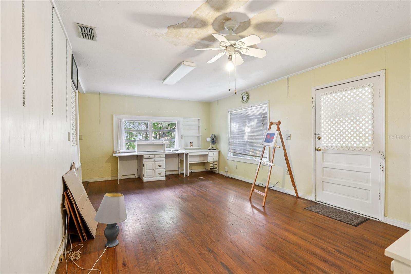 Image 6 of 23 For 38025 13th Avenue