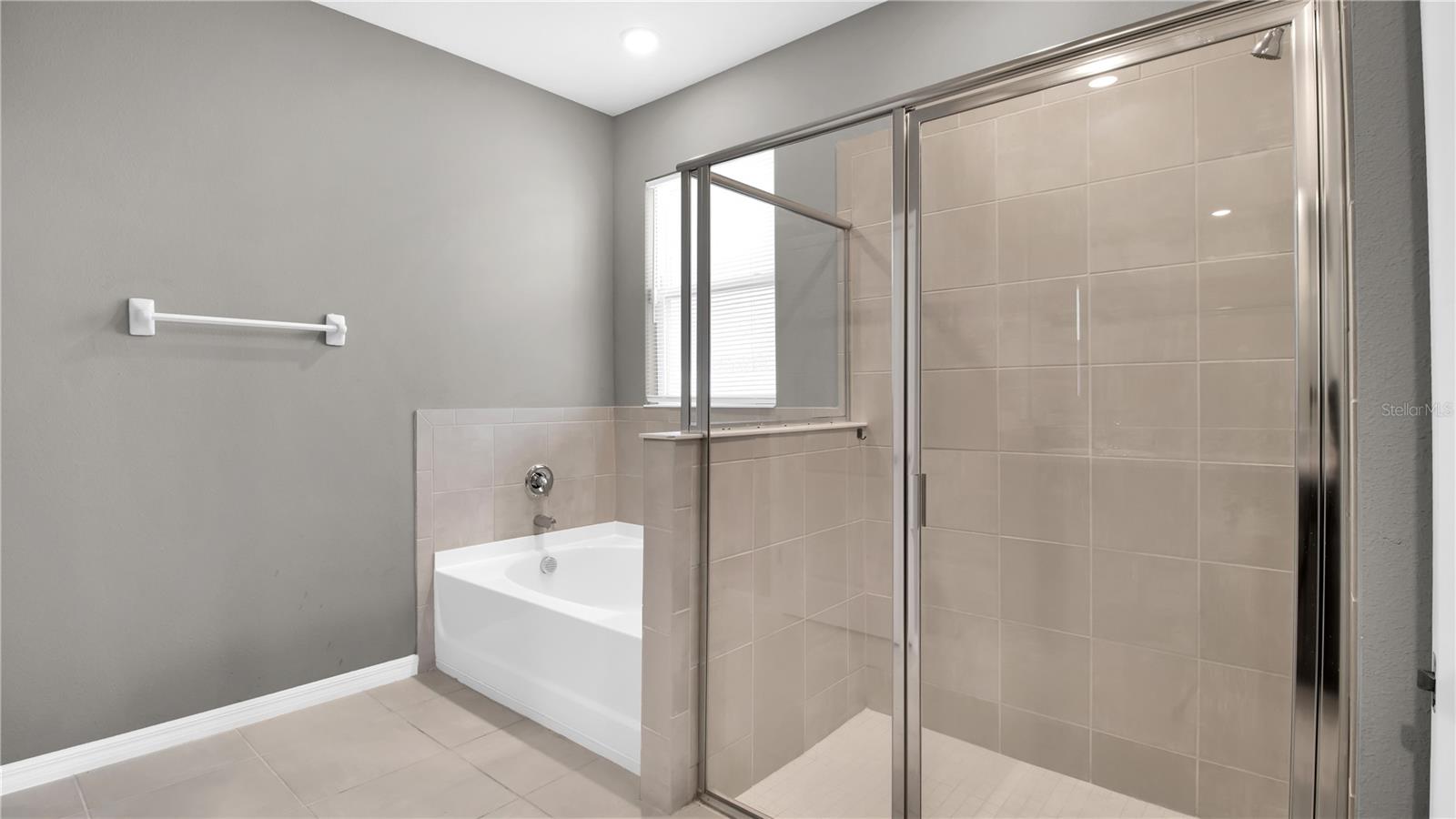 Image 20 of 26 For 5427 Flint Hills Drive