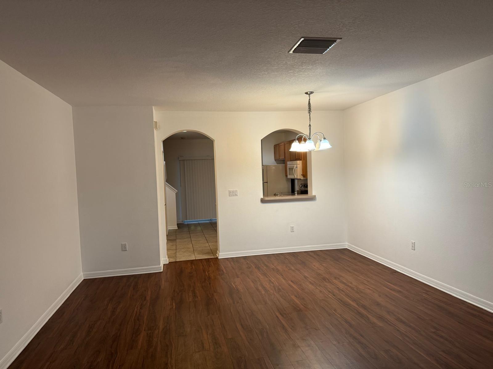 Image 6 of 19 For 15635 Stable Run Drive