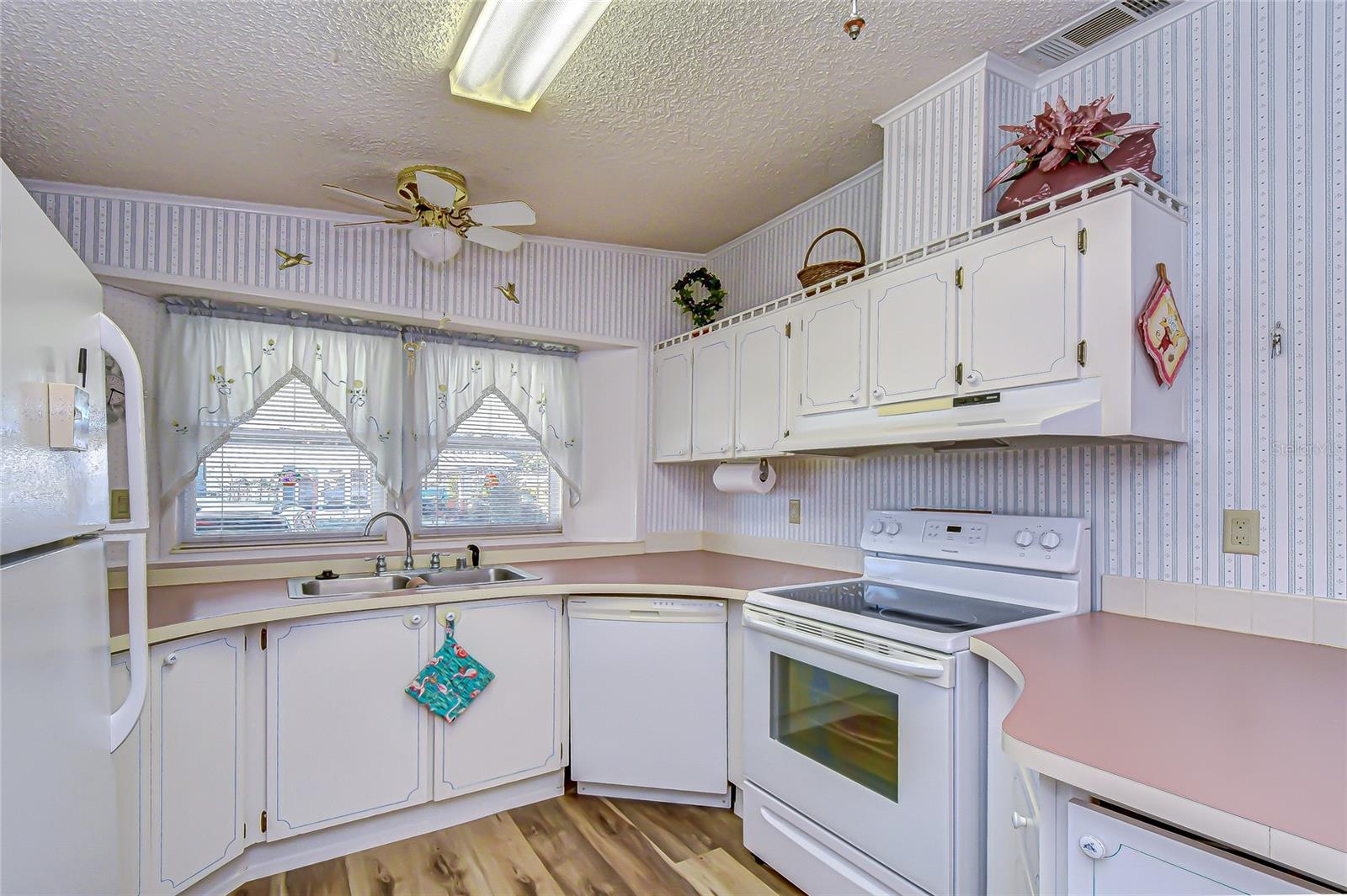 Image 31 of 49 For 3210 Moonlight Street