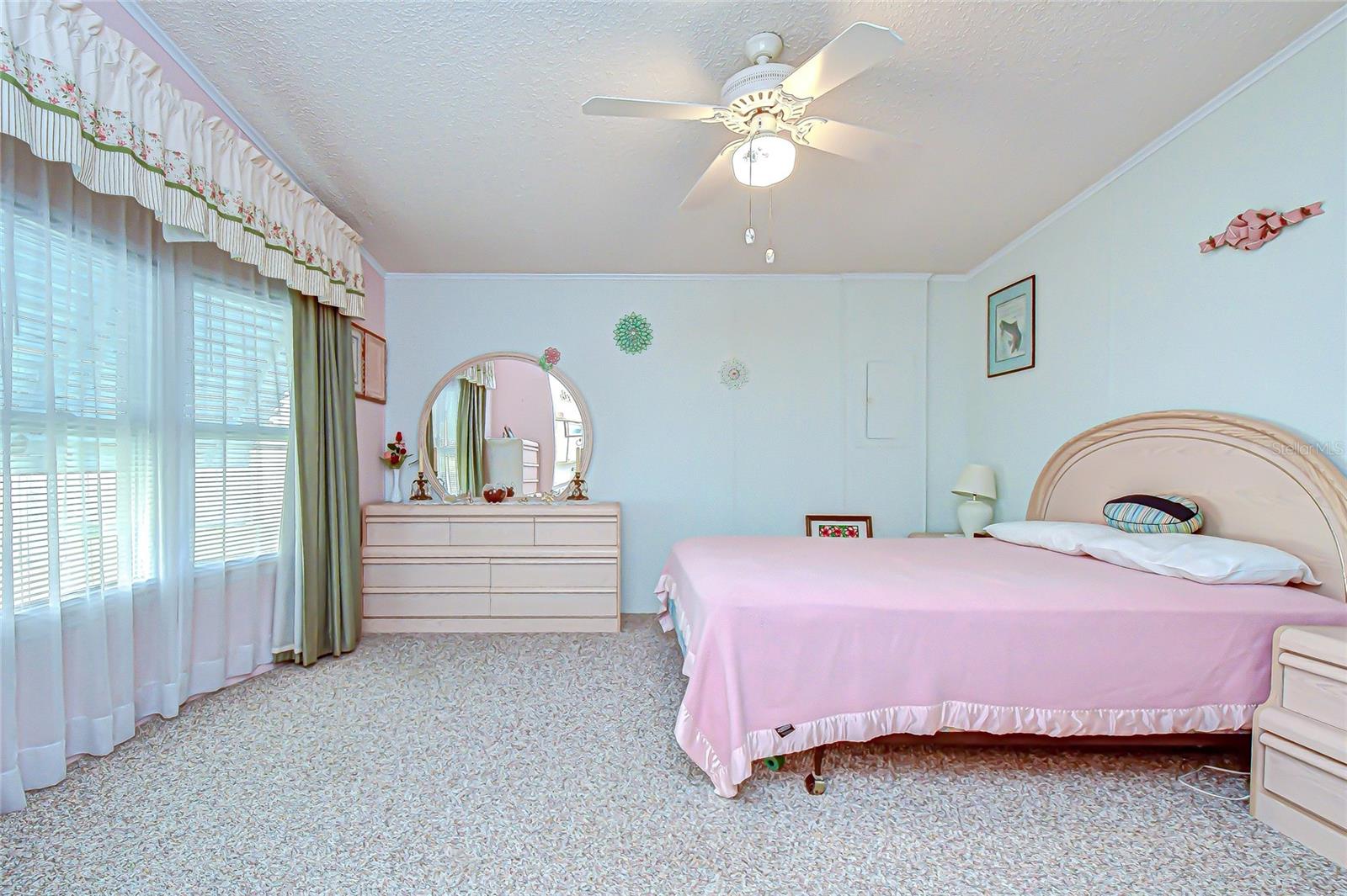 Image 37 of 49 For 3210 Moonlight Street