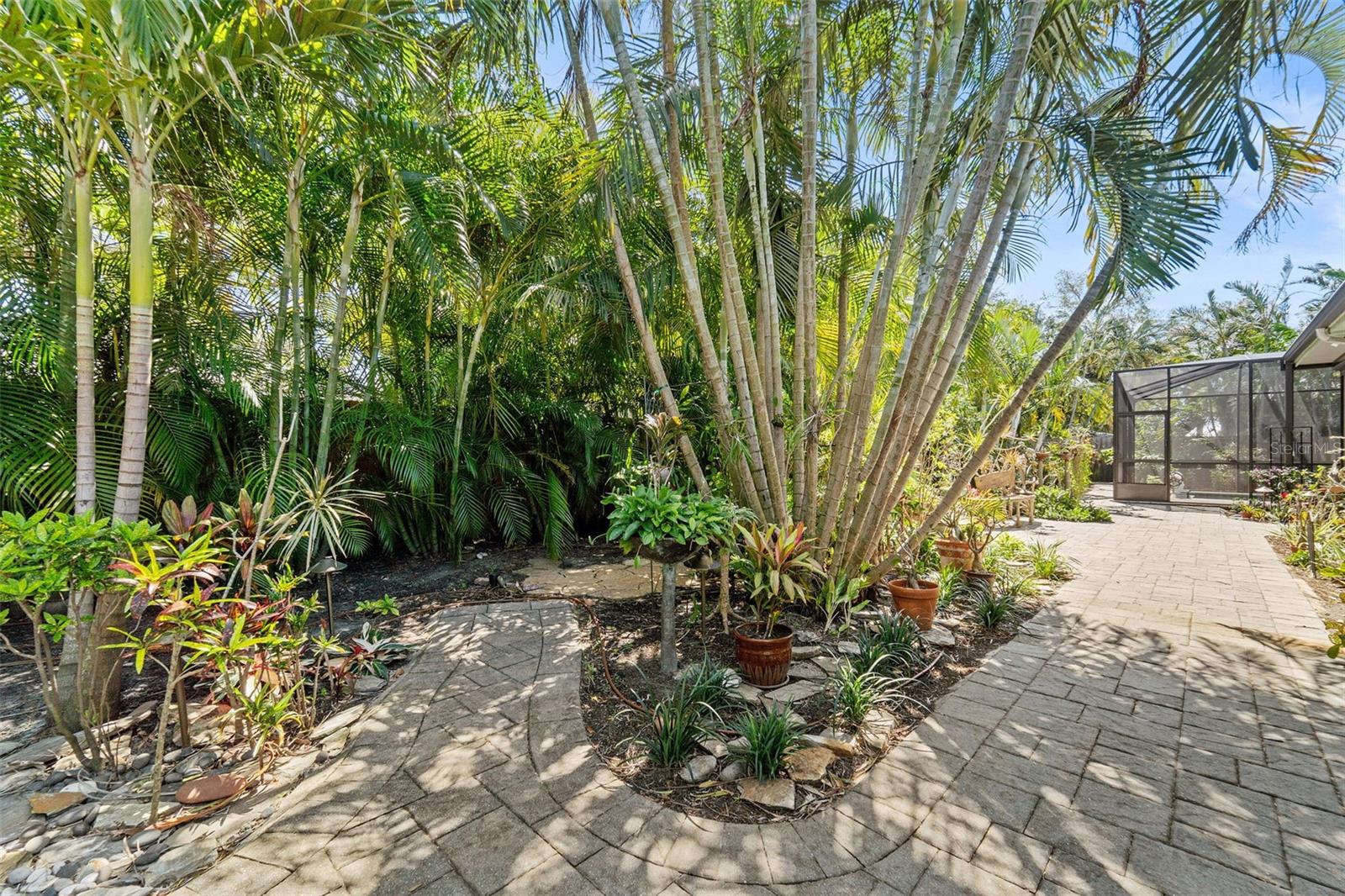 Image 22 of 58 For 2814 47th Street S