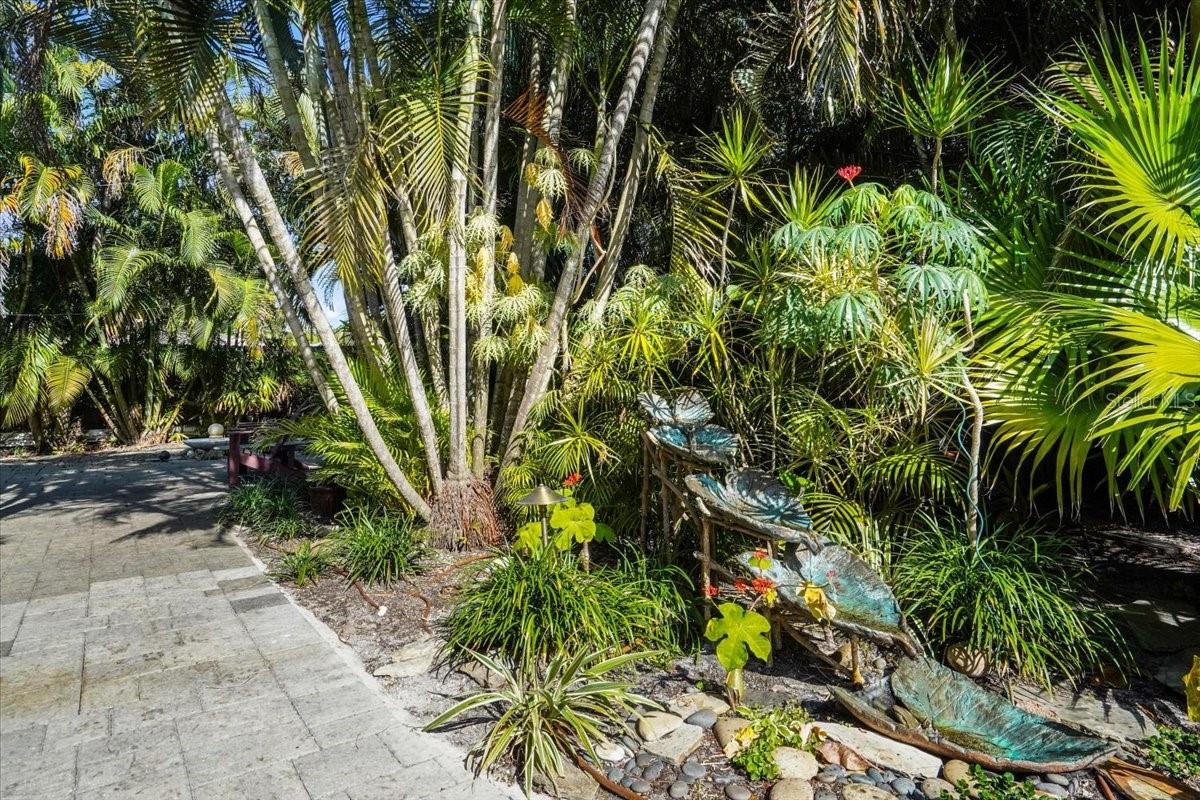 Image 23 of 58 For 2814 47th Street S