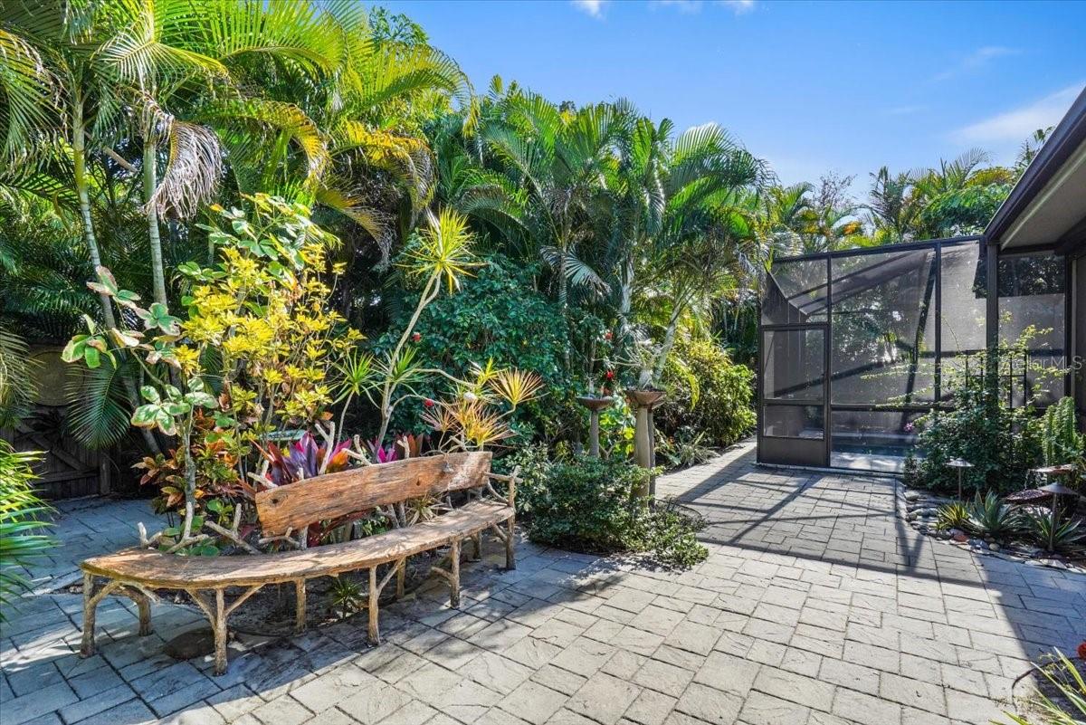 Image 56 of 58 For 2814 47th Street S