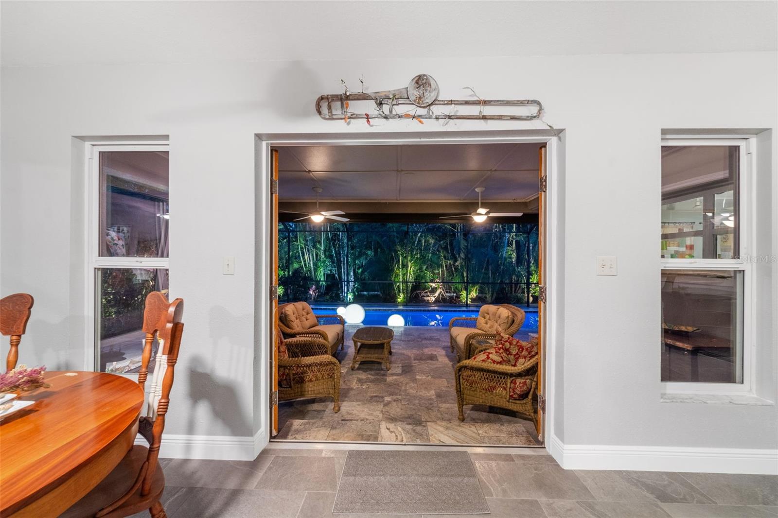 Image 8 of 58 For 2814 47th Street S