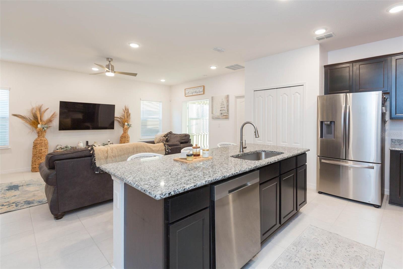 Image 16 of 95 For 31088 Jazz Leaf Place