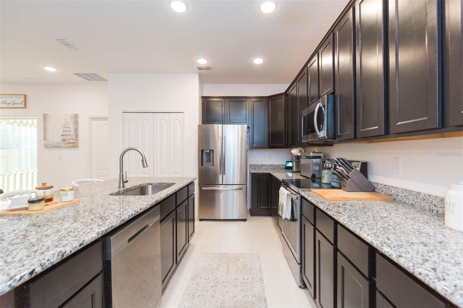 Image 17 of 95 For 31088 Jazz Leaf Place