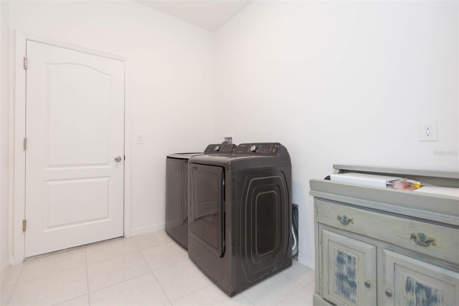 Image 18 of 95 For 31088 Jazz Leaf Place