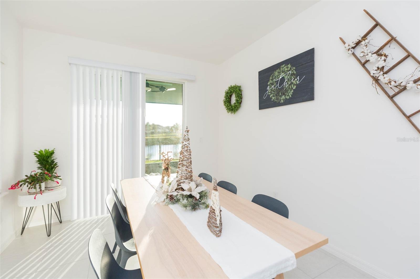 Image 23 of 95 For 31088 Jazz Leaf Place