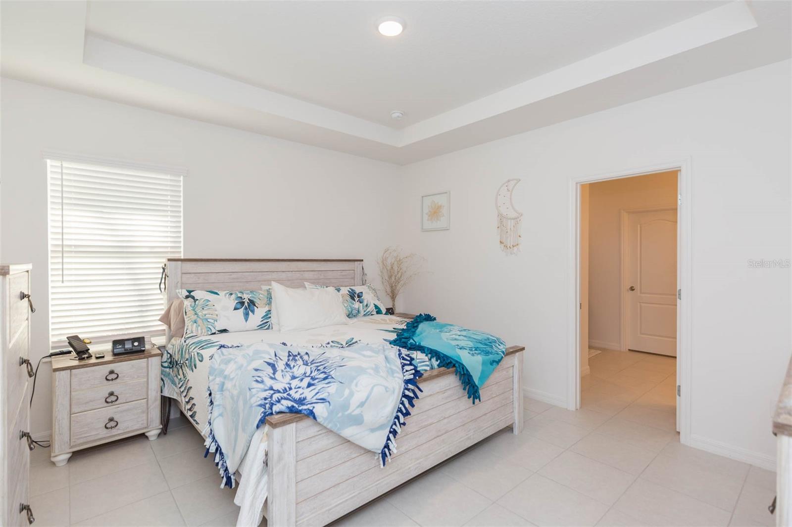 Image 26 of 95 For 31088 Jazz Leaf Place