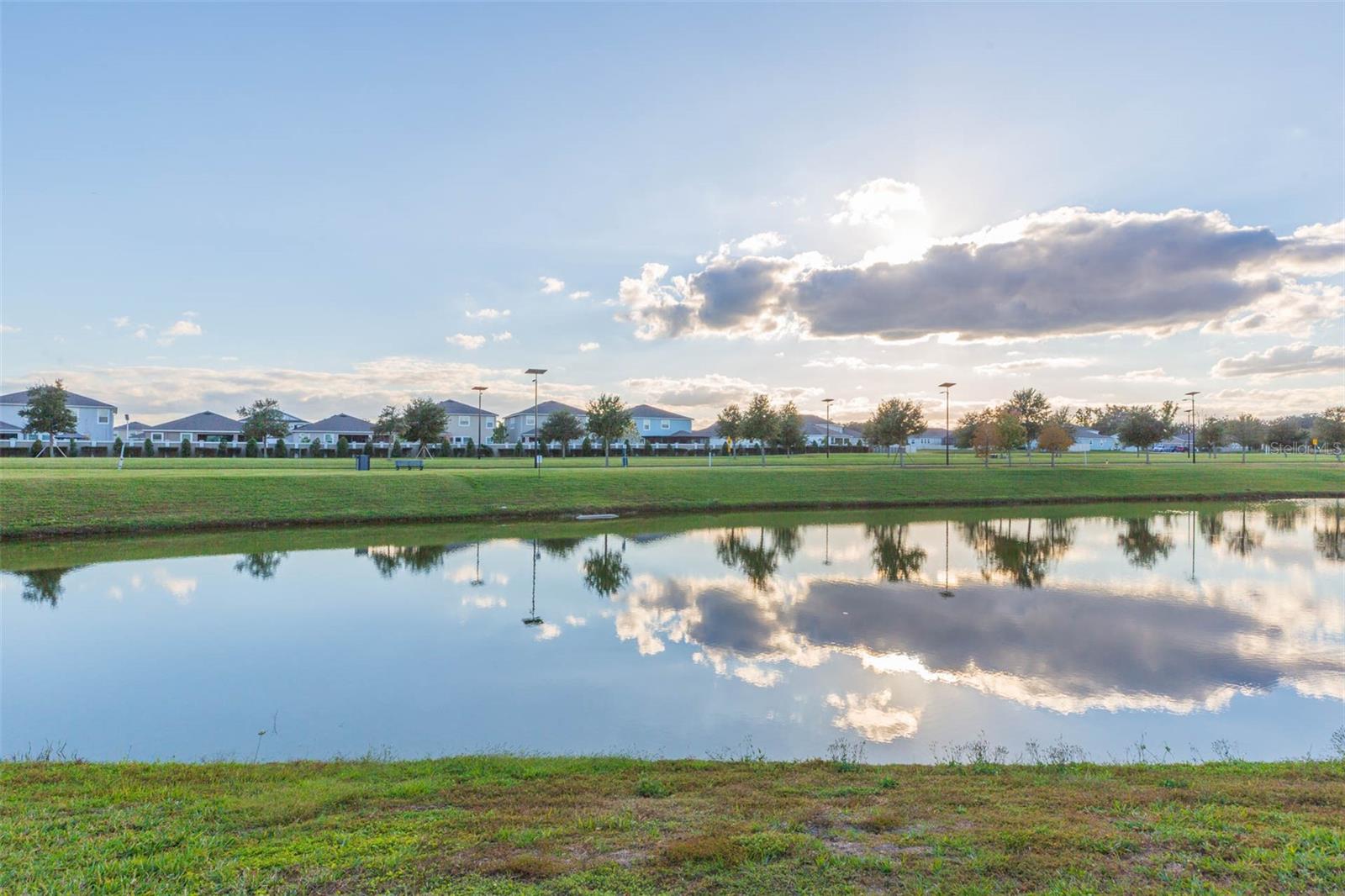 Image 44 of 95 For 31088 Jazz Leaf Place