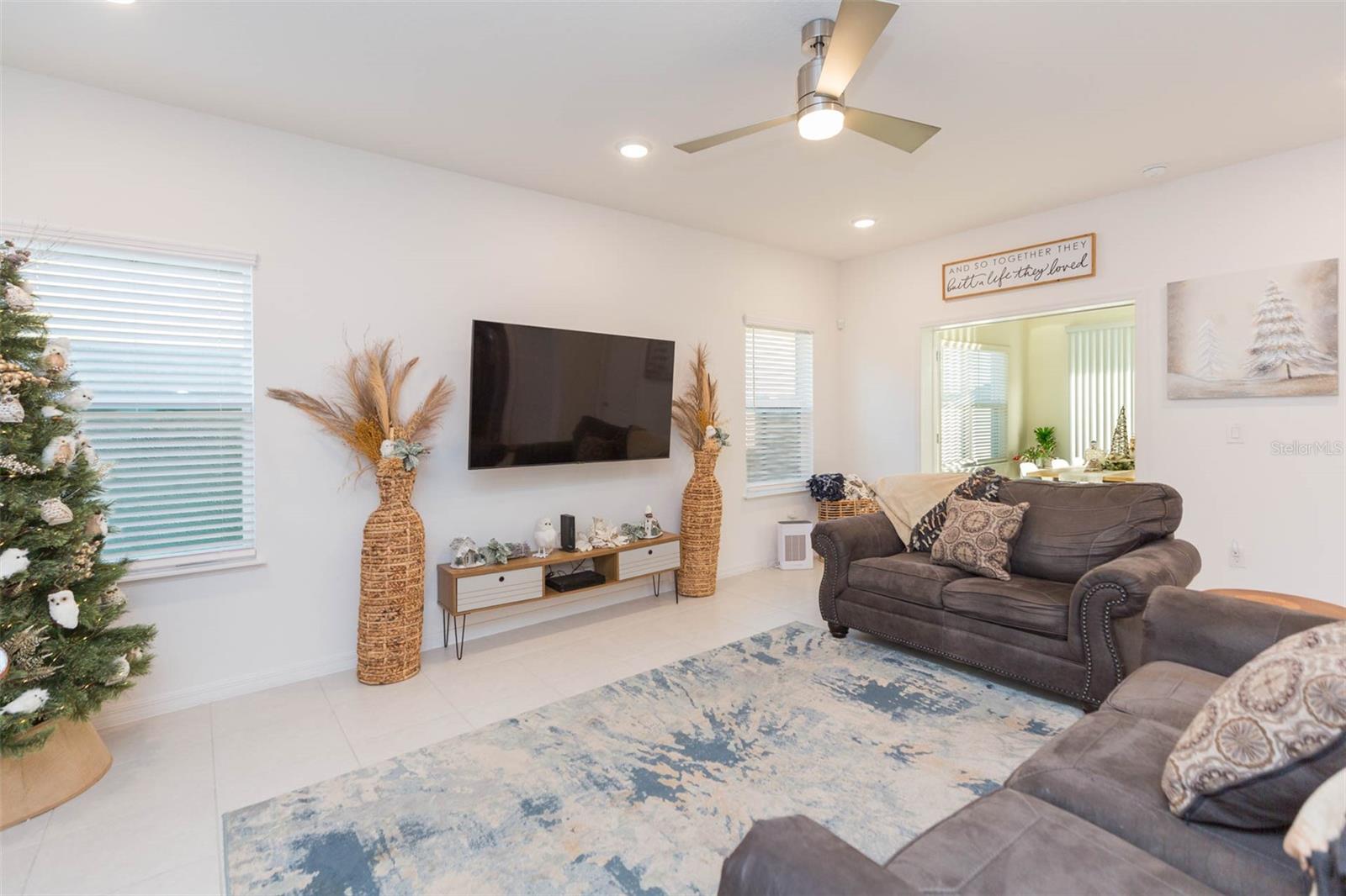 Image 5 of 95 For 31088 Jazz Leaf Place