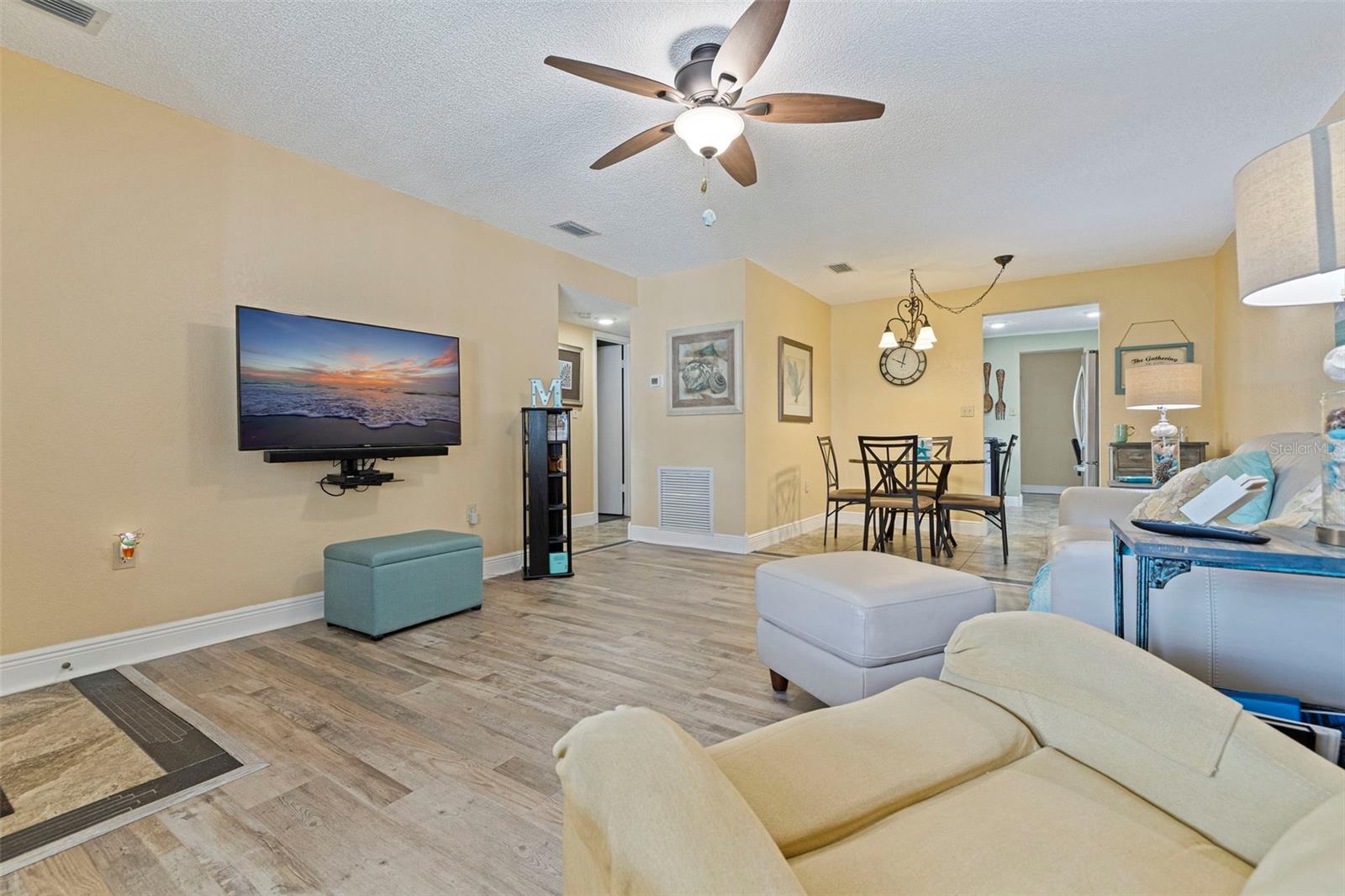 Image 10 of 52 For 10035 63rd Avenue N 23