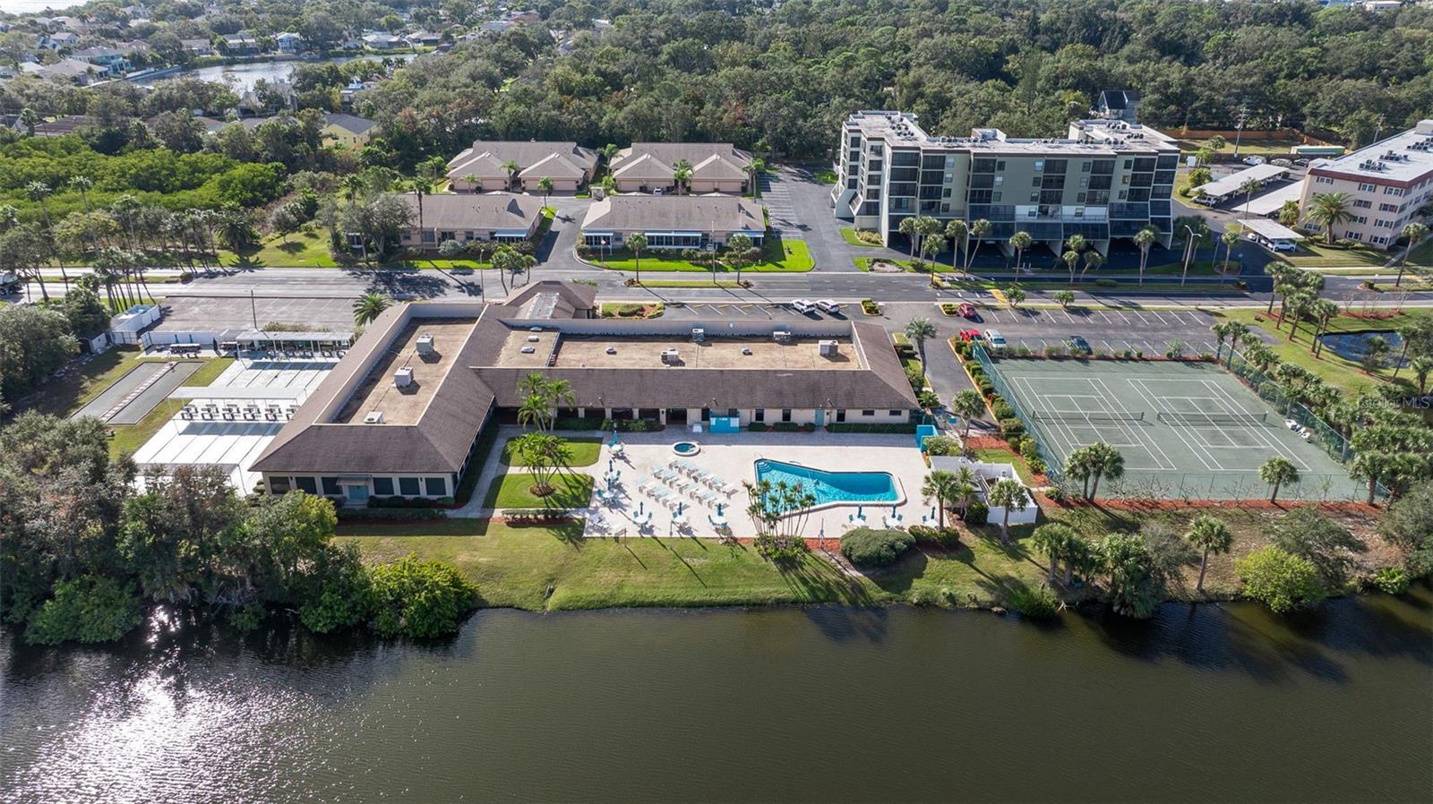 Image 42 of 52 For 10035 63rd Avenue N 23