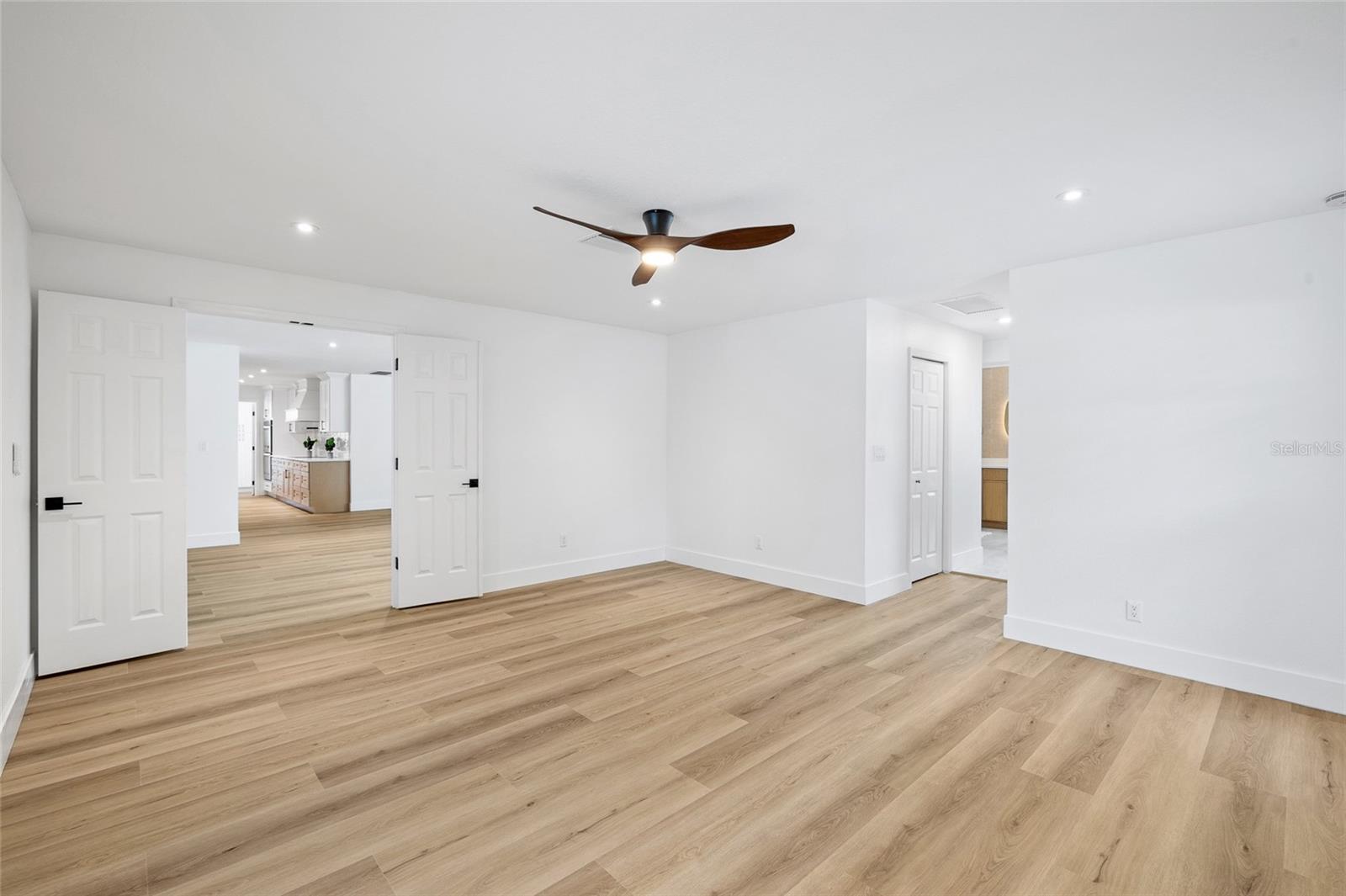 Image 24 of 68 For 13310 Golf Crest Circle