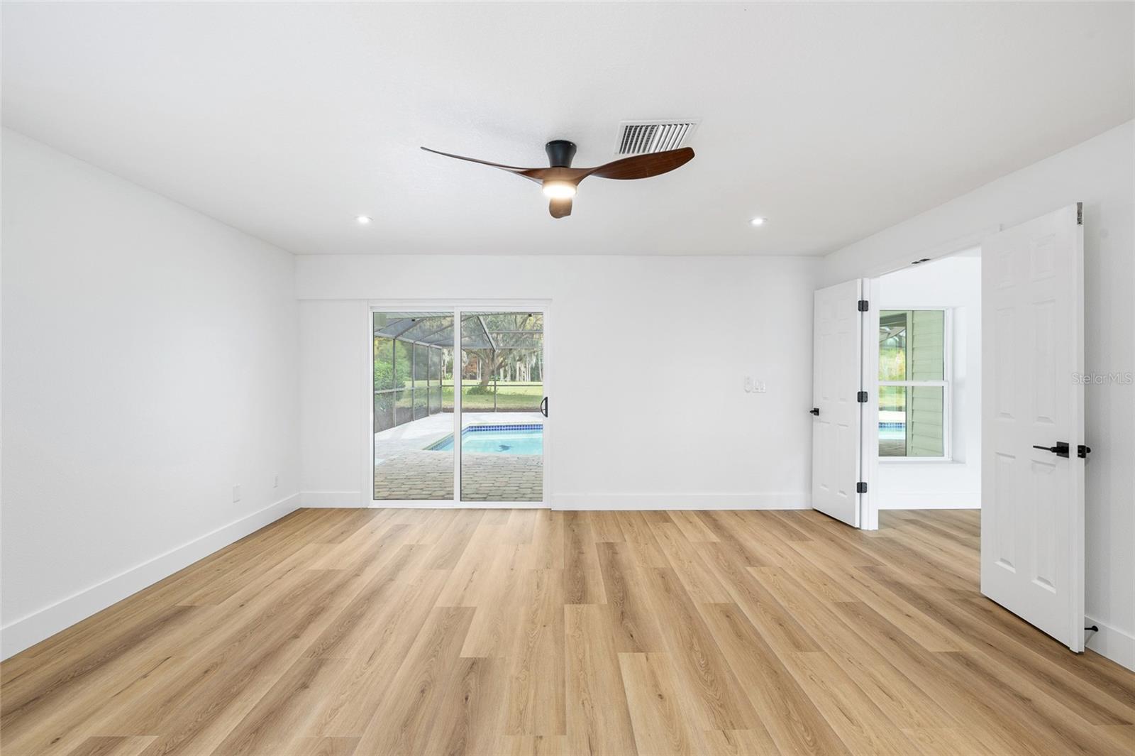 Image 25 of 68 For 13310 Golf Crest Circle