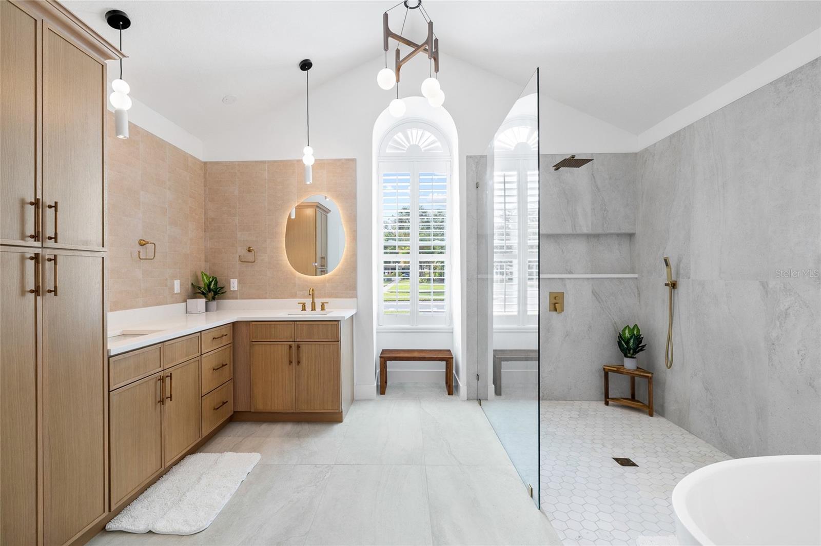 Image 26 of 68 For 13310 Golf Crest Circle