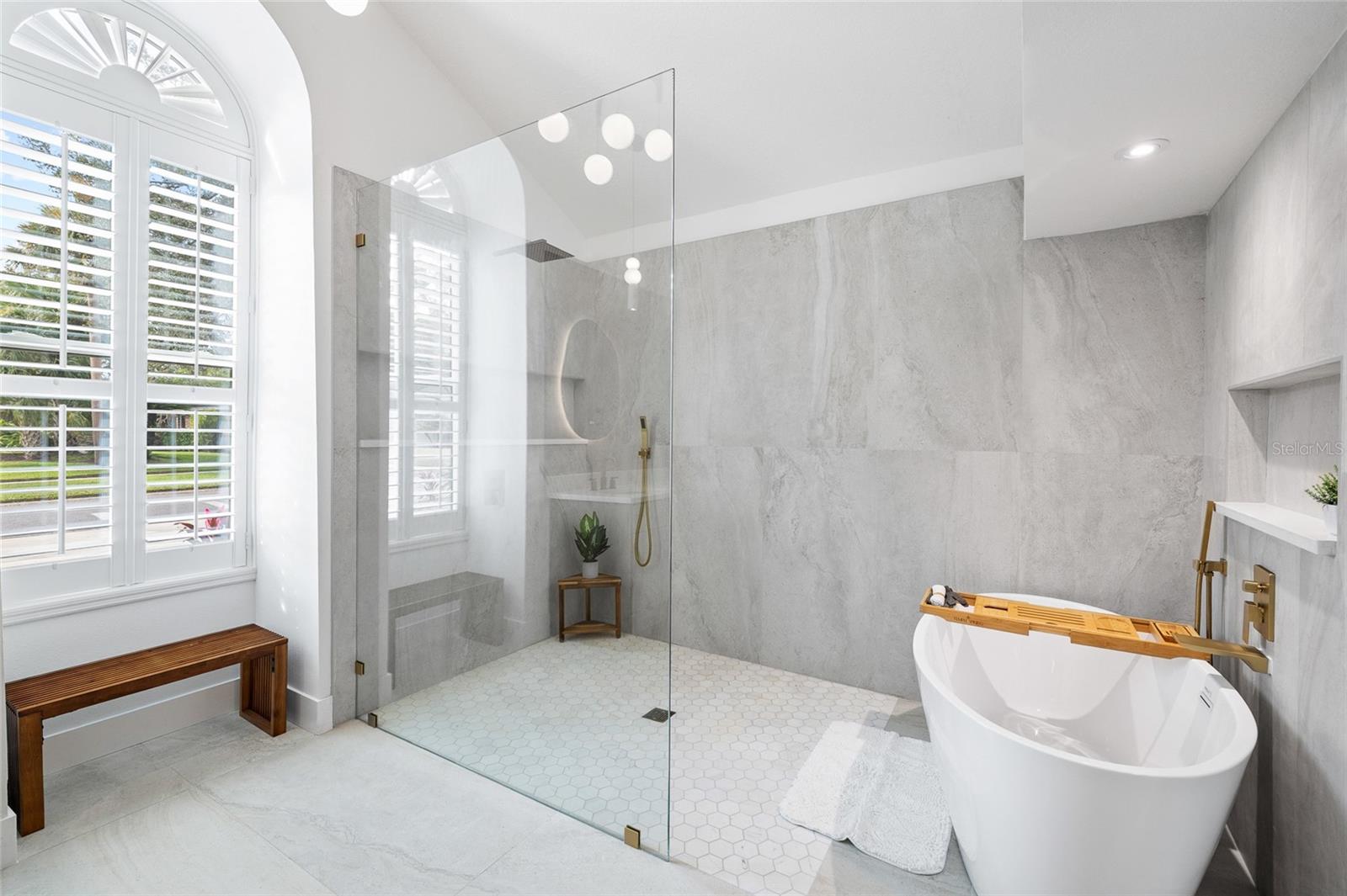 Image 28 of 68 For 13310 Golf Crest Circle