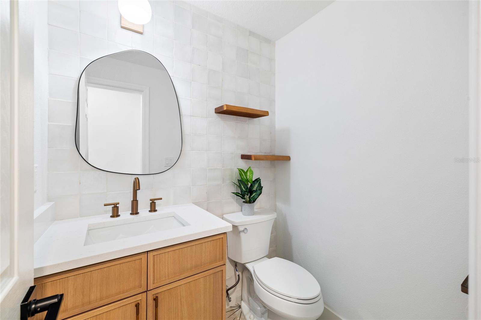 Image 41 of 68 For 13310 Golf Crest Circle