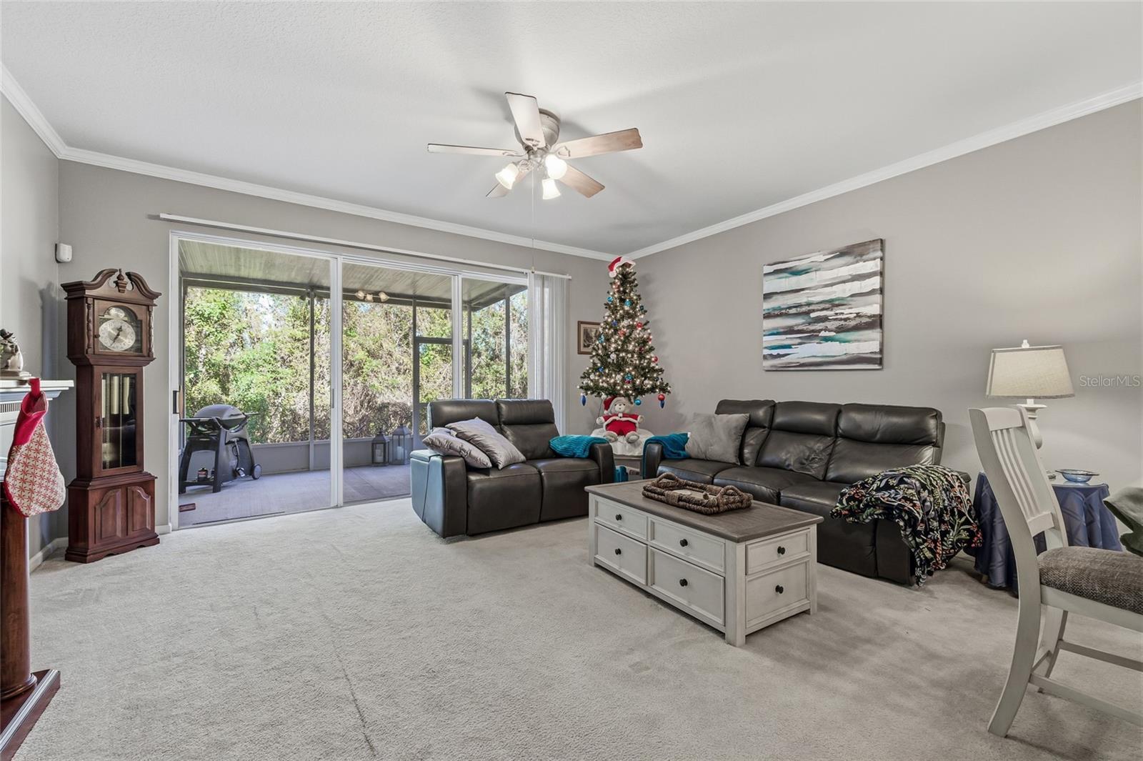 Image 12 of 43 For 952 Vista Cay Court