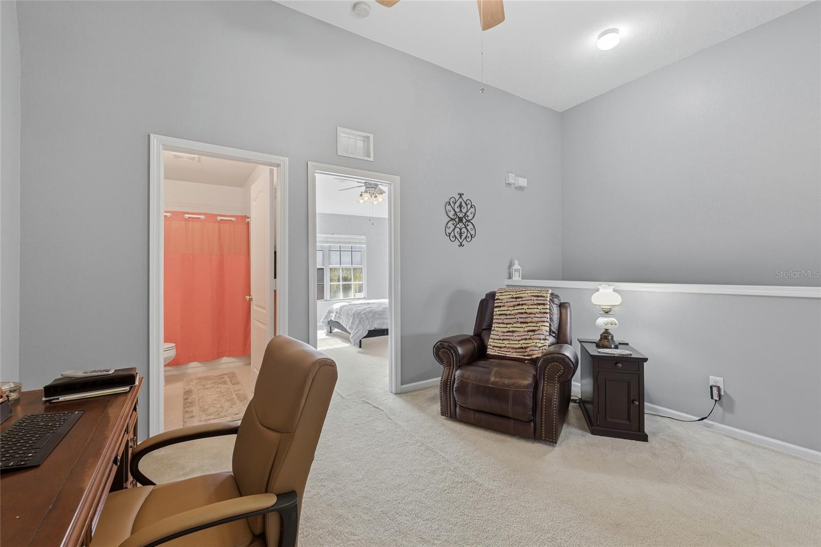 Image 15 of 43 For 952 Vista Cay Court