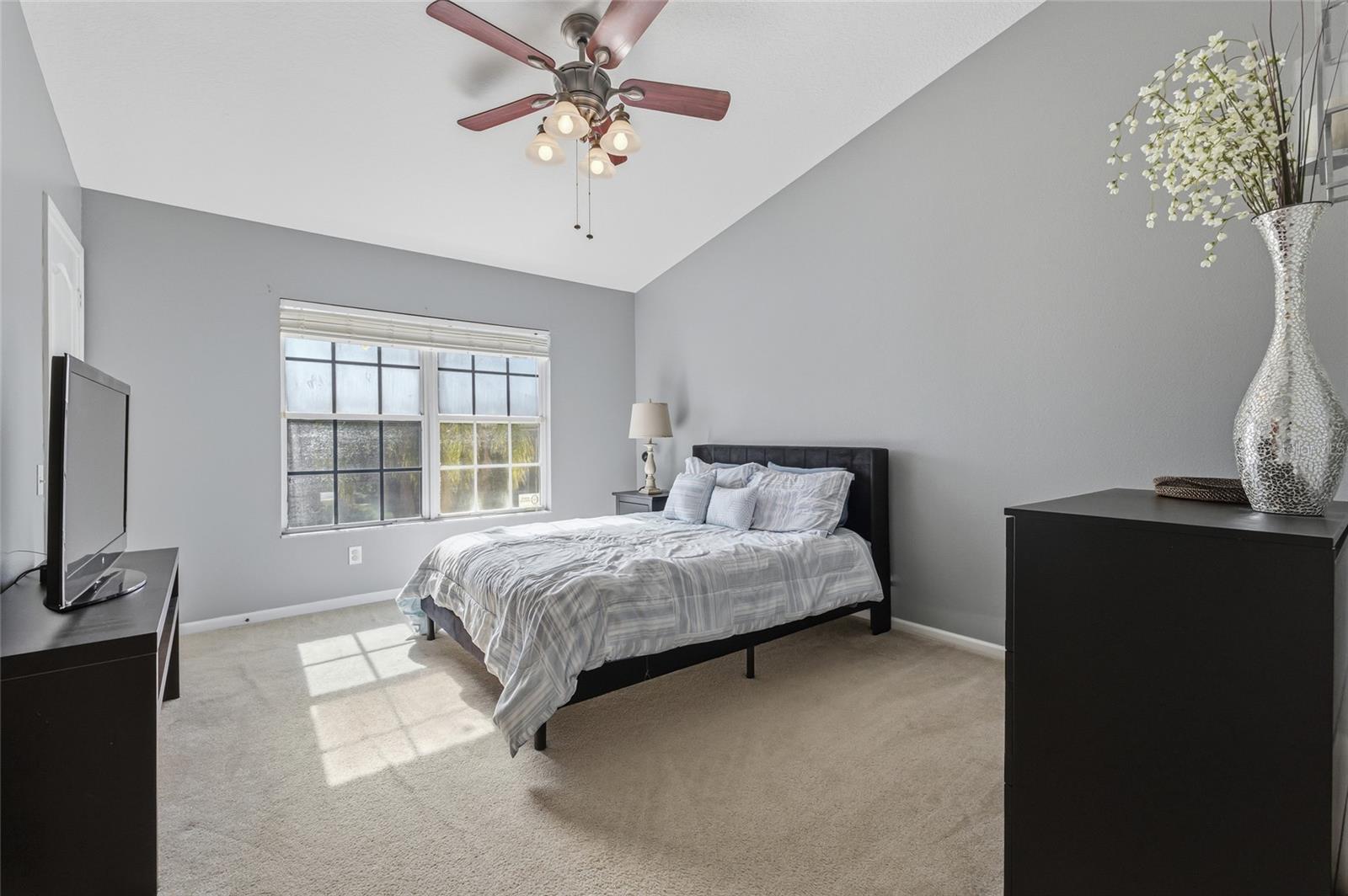 Image 23 of 43 For 952 Vista Cay Court