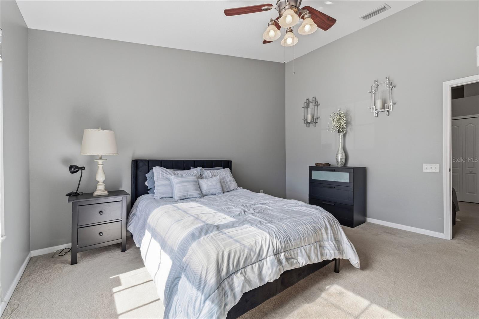 Image 25 of 43 For 952 Vista Cay Court