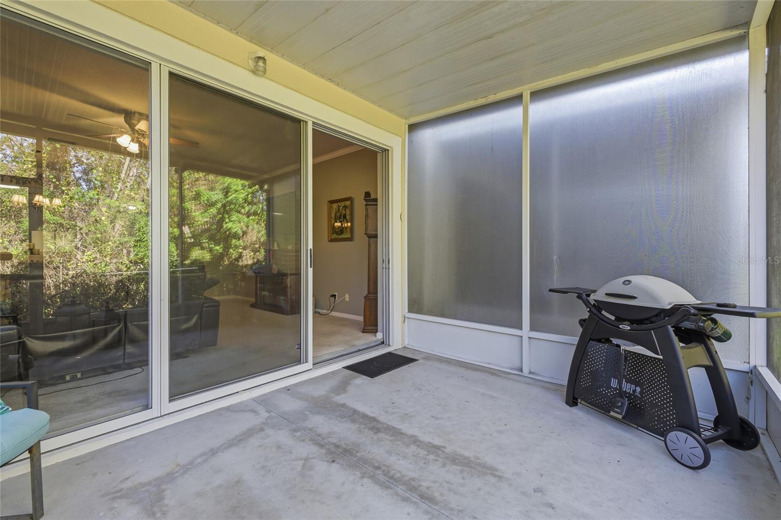 Image 29 of 43 For 952 Vista Cay Court