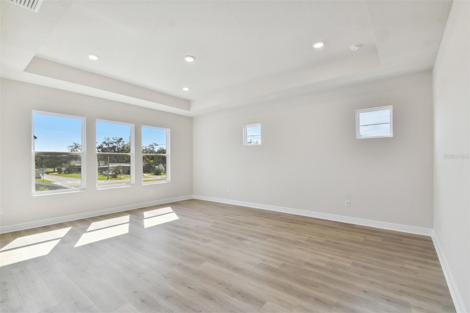 Image 14 of 15 For 4008 Lemon Street