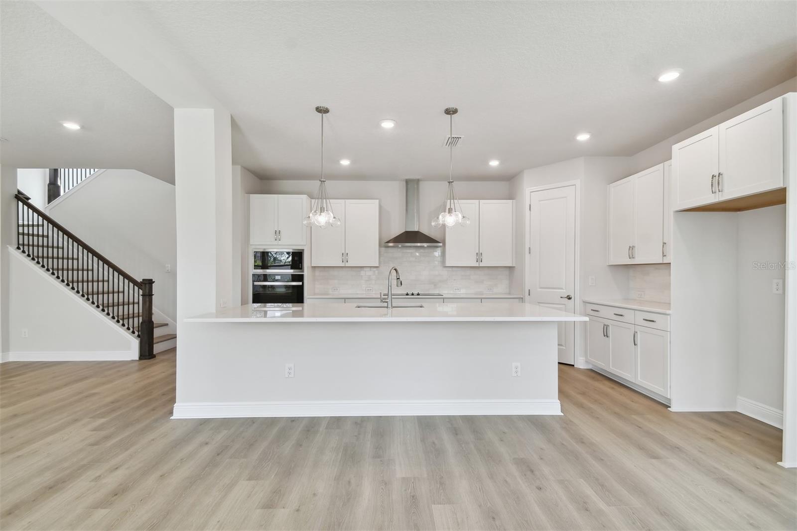 Image 9 of 15 For 4008 Lemon Street