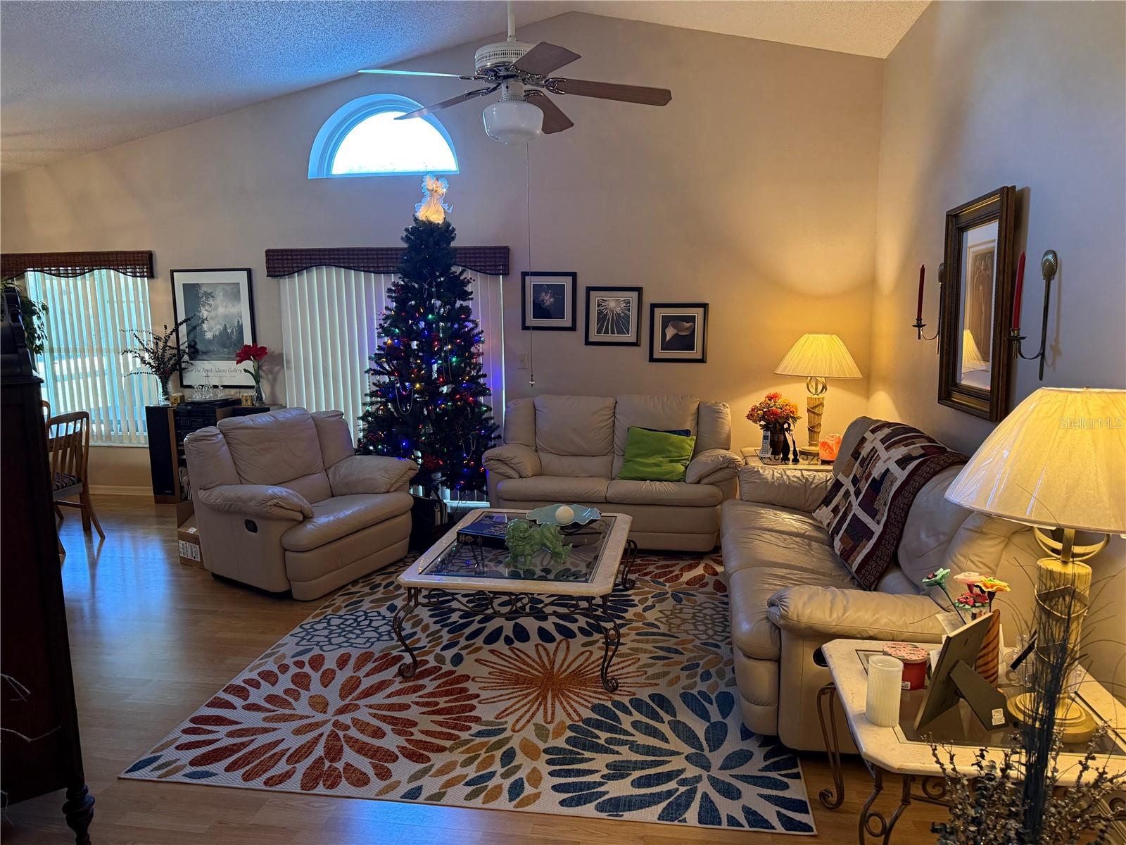 Image 2 of 4 For 28647 Twinbrook Lane