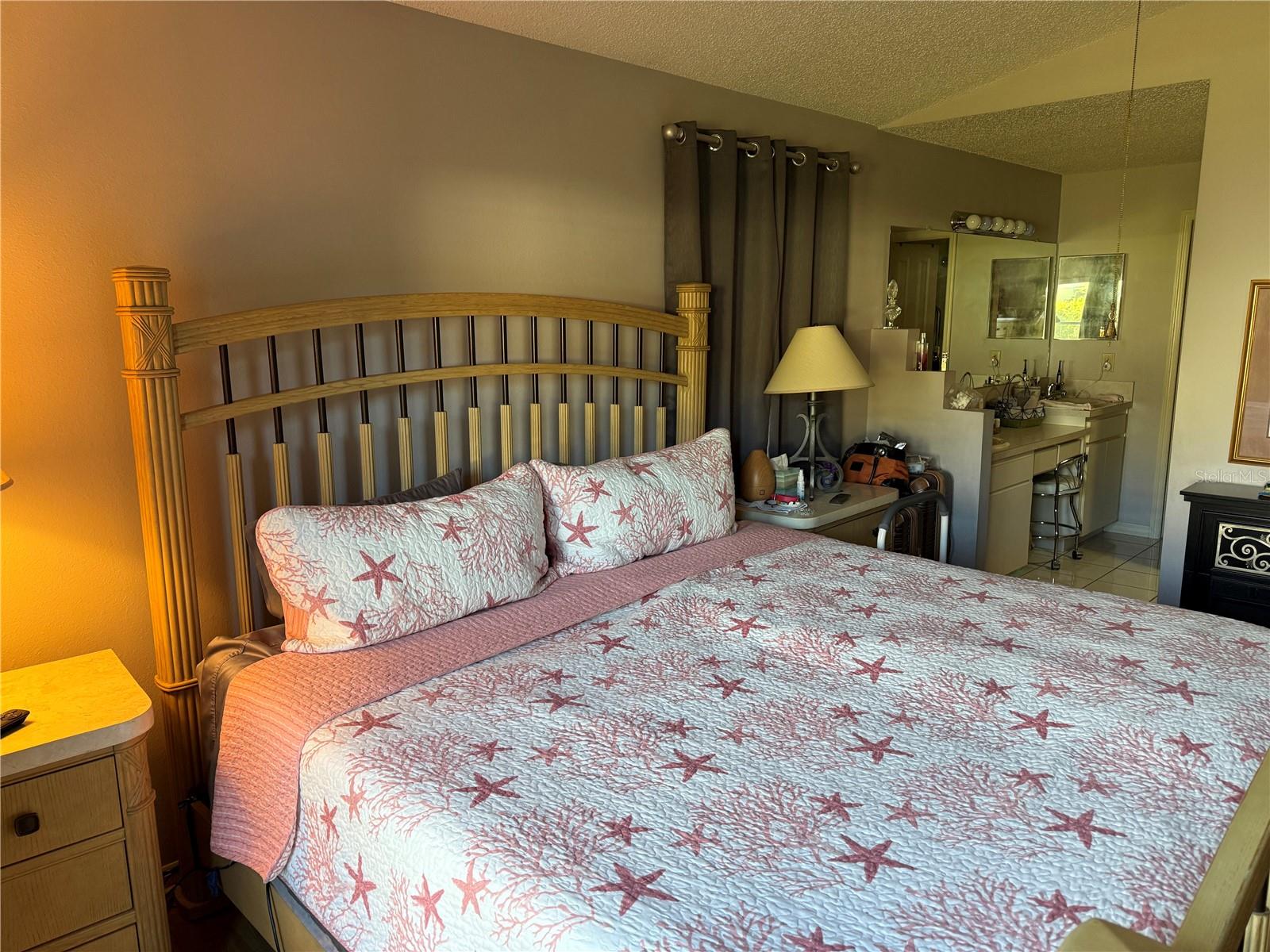 Image 3 of 4 For 28647 Twinbrook Lane