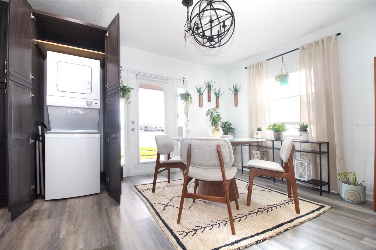 Image 9 of 33 For 5129 Salmon Drive Se A