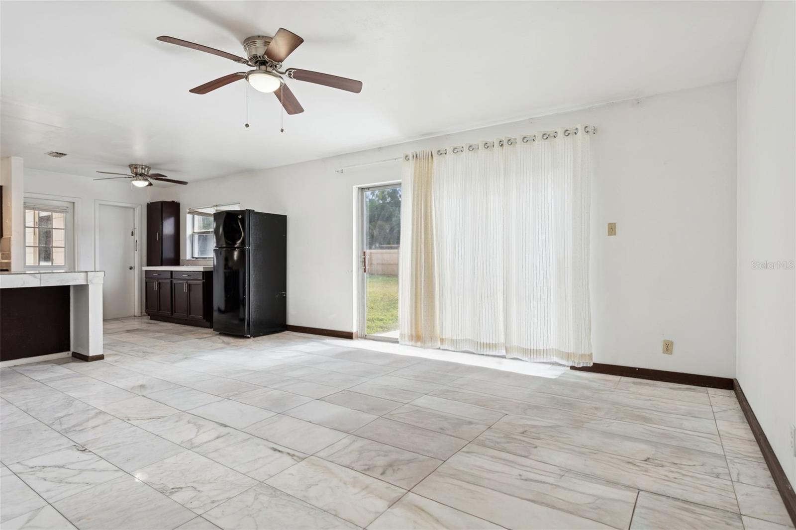 Image 5 of 28 For 420 Chippewa Avenue