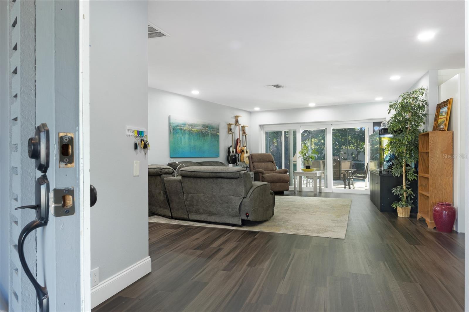 Image 7 of 41 For 1467 Ridge Top Way