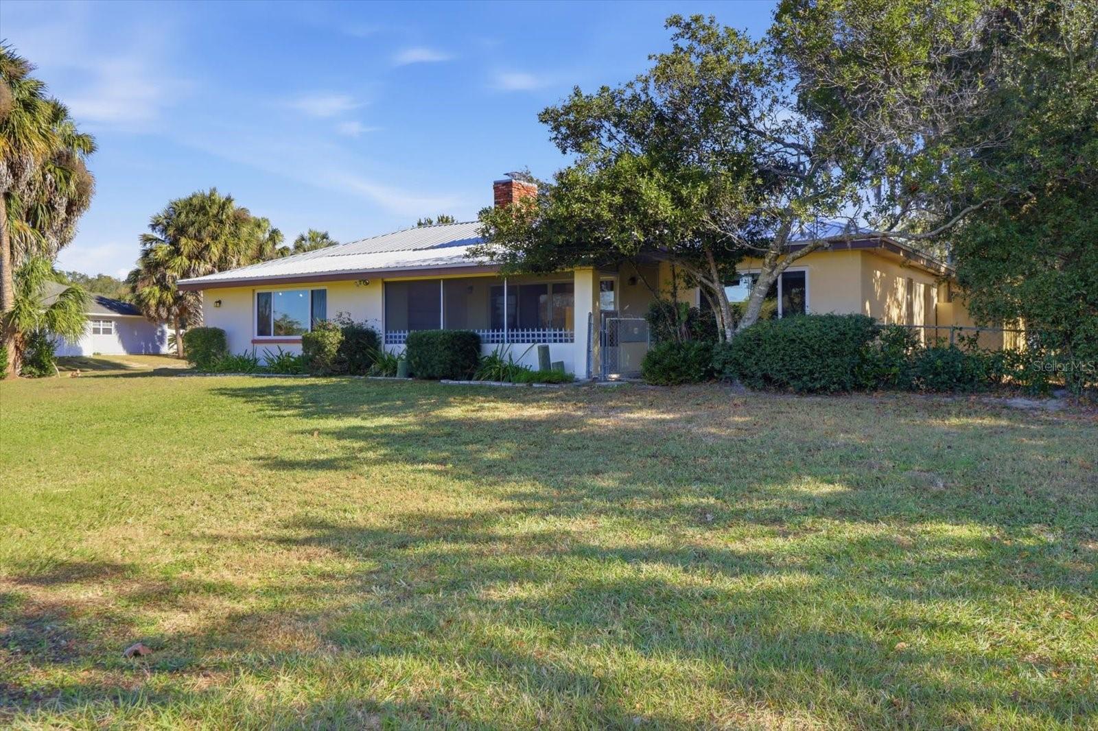 Image 40 of 52 For 870 Country Club Drive