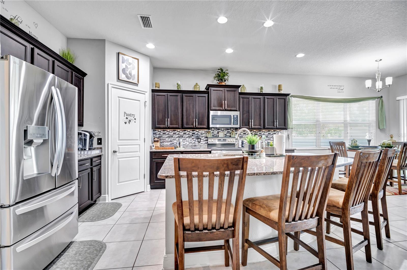 Image 17 of 51 For 2806 Saint Isabel Street