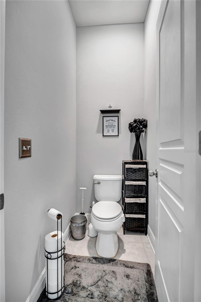 Image 23 of 51 For 2806 Saint Isabel Street