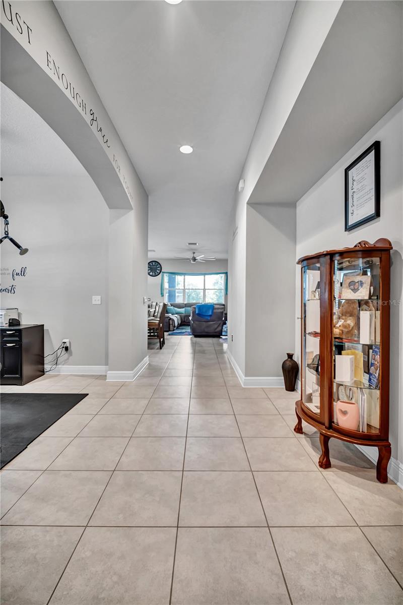 Image 5 of 51 For 2806 Saint Isabel Street