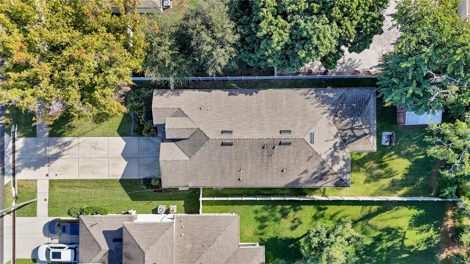 Image 50 of 51 For 2806 Saint Isabel Street