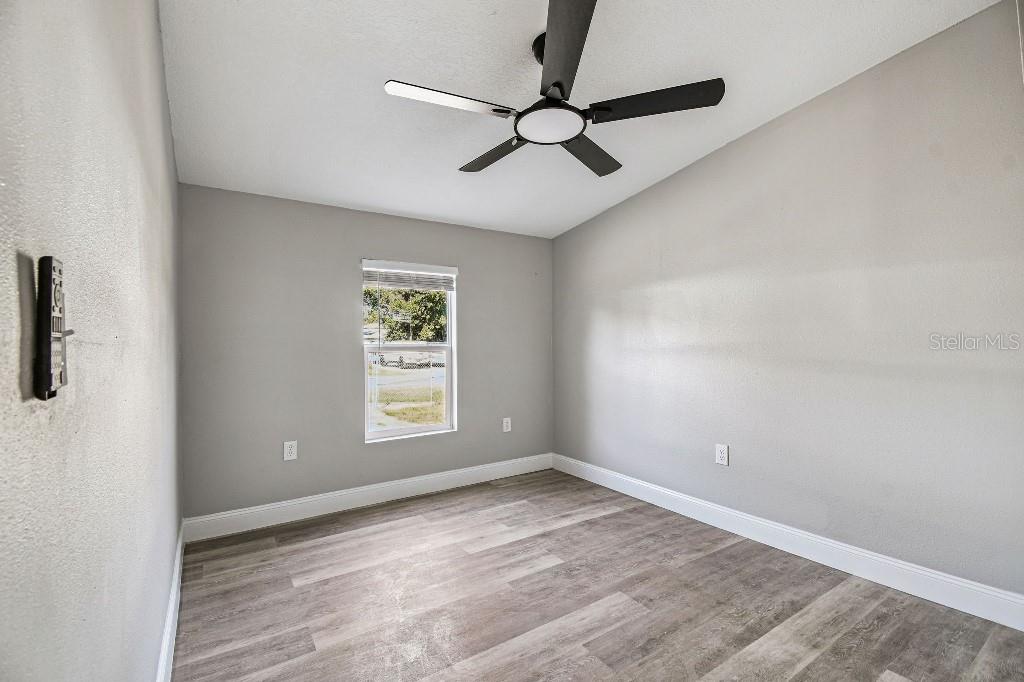 Image 32 of 60 For 7019 50th Avenue S