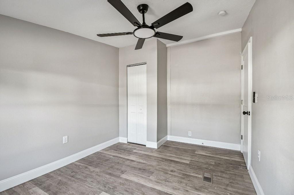 Image 33 of 60 For 7019 50th Avenue S