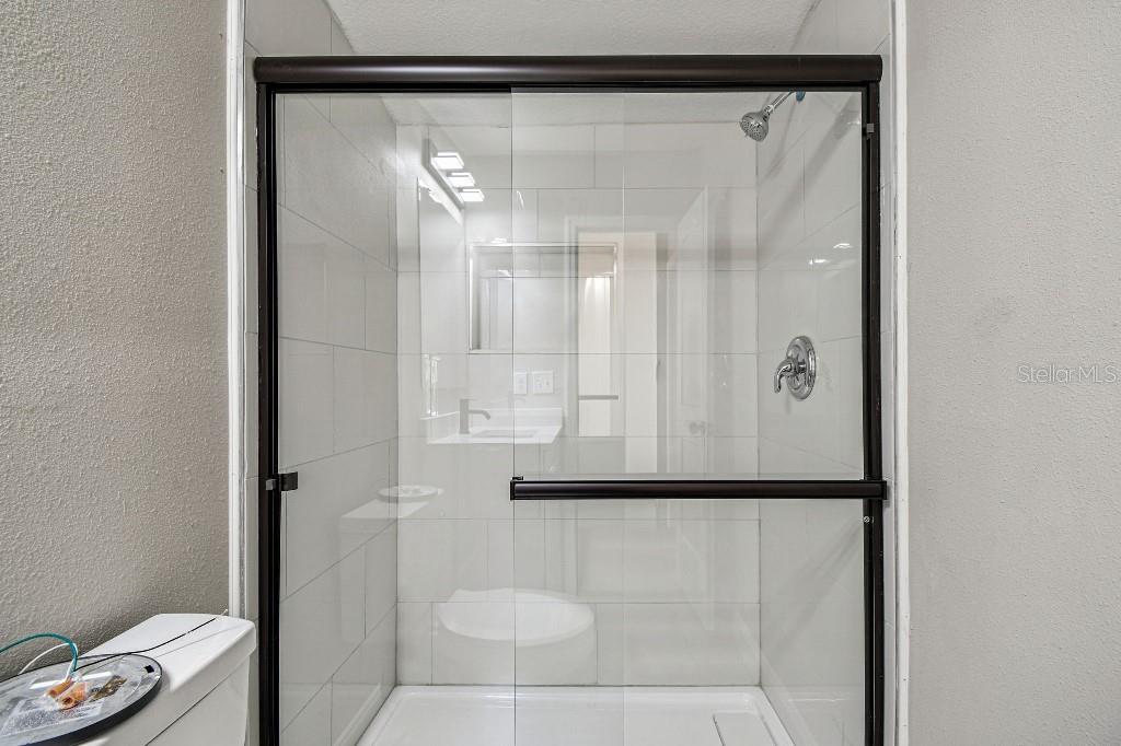 Image 37 of 60 For 7019 50th Avenue S