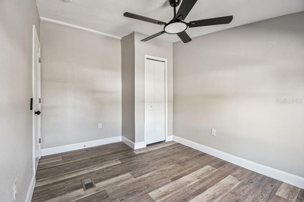 Image 41 of 60 For 7019 50th Avenue S