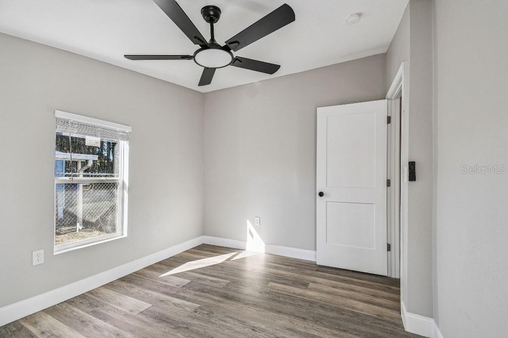 Image 44 of 60 For 7019 50th Avenue S