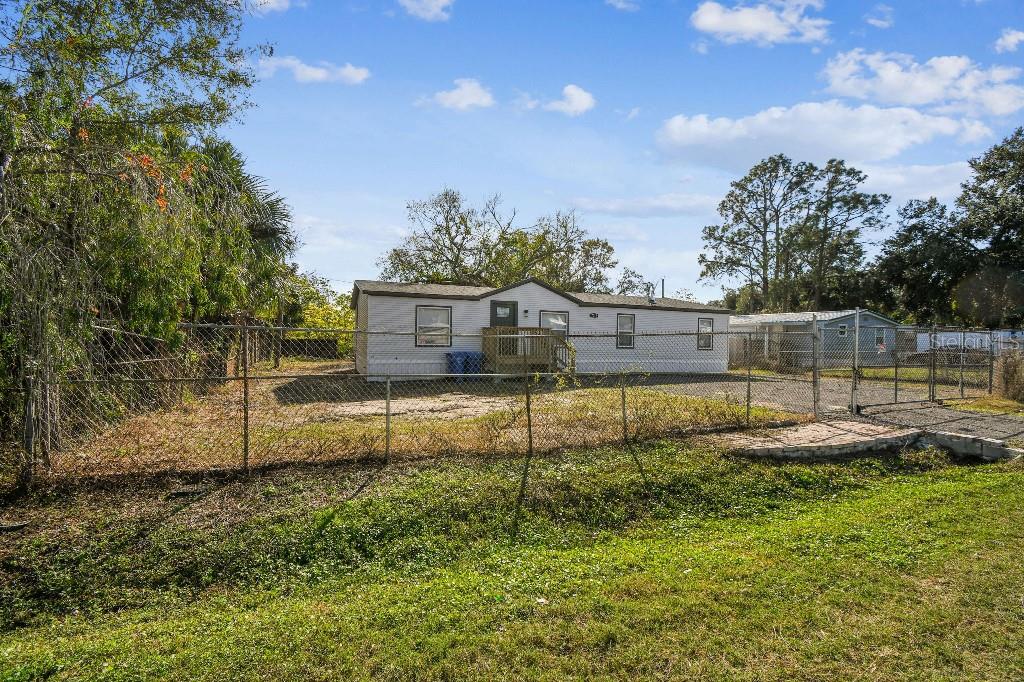 Image 6 of 60 For 7019 50th Avenue S